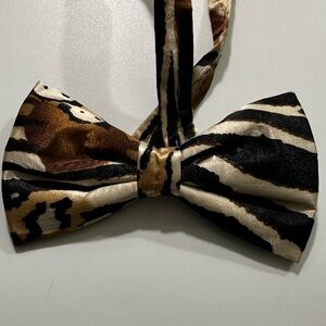 Black and Brown Animal Print Pre-Tied Bow Tie